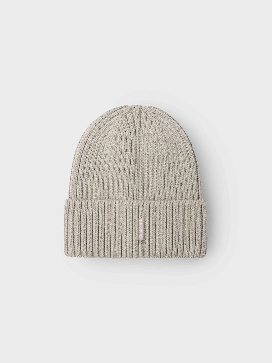 Шапка вязаная Beanie Almond milk