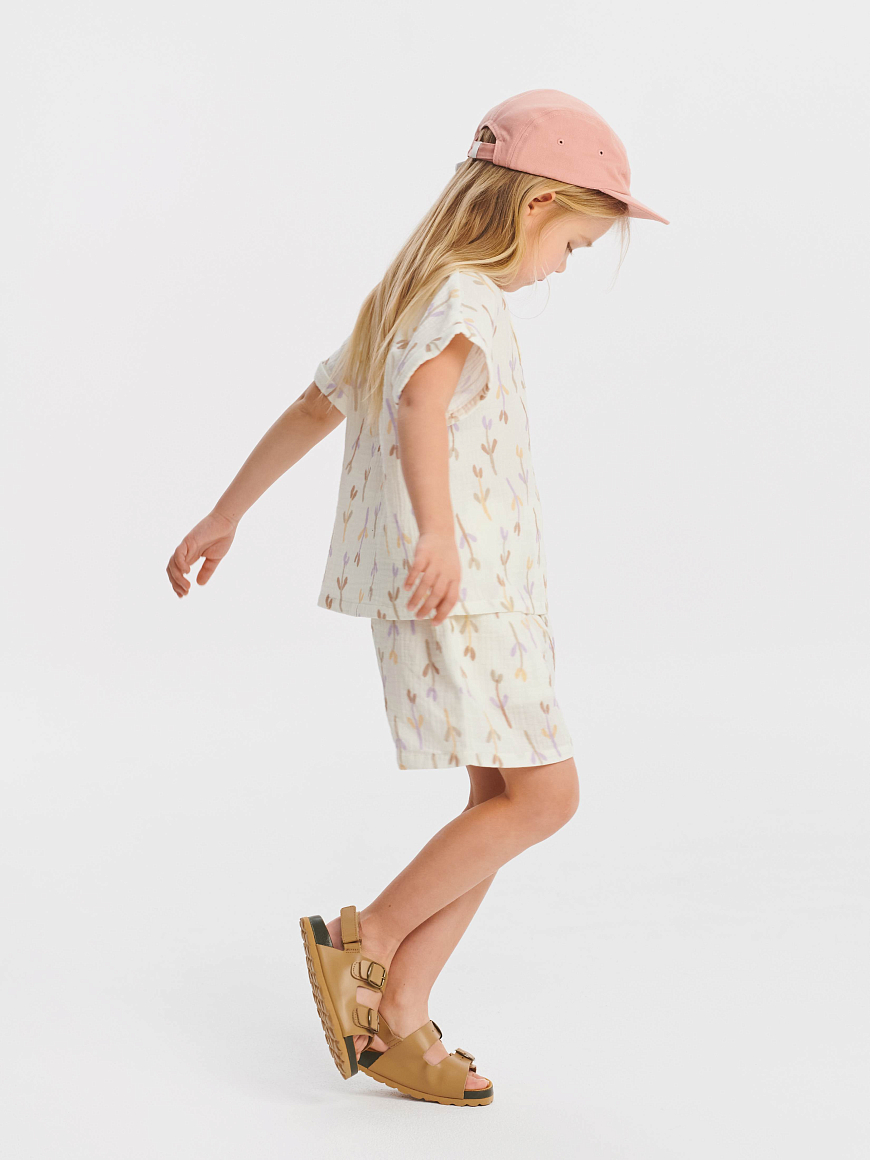 Шорты Arvyn Bloom